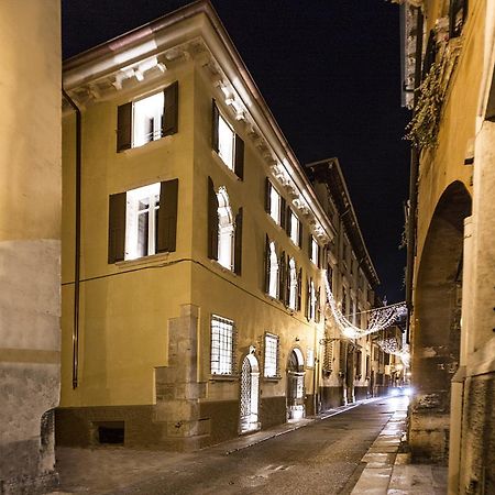 Residenza Palazzo Brenzoni Apartment Verona Exterior photo